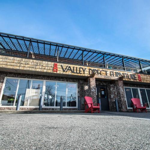  Our Showroom - Valley Direct Furniture Store in Langley, BC 